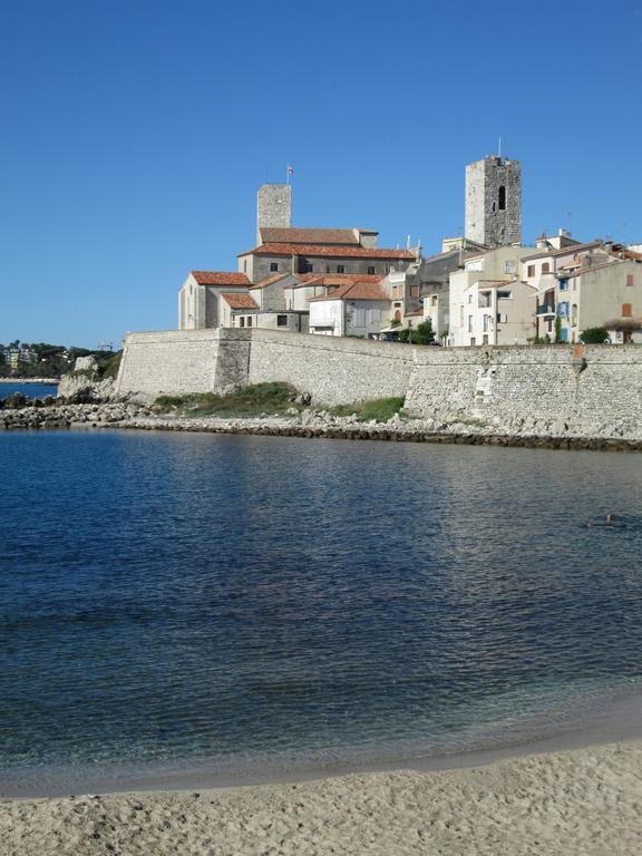 Maisonnette Medievale By Icasamia Apartment Antibes Bilik gambar