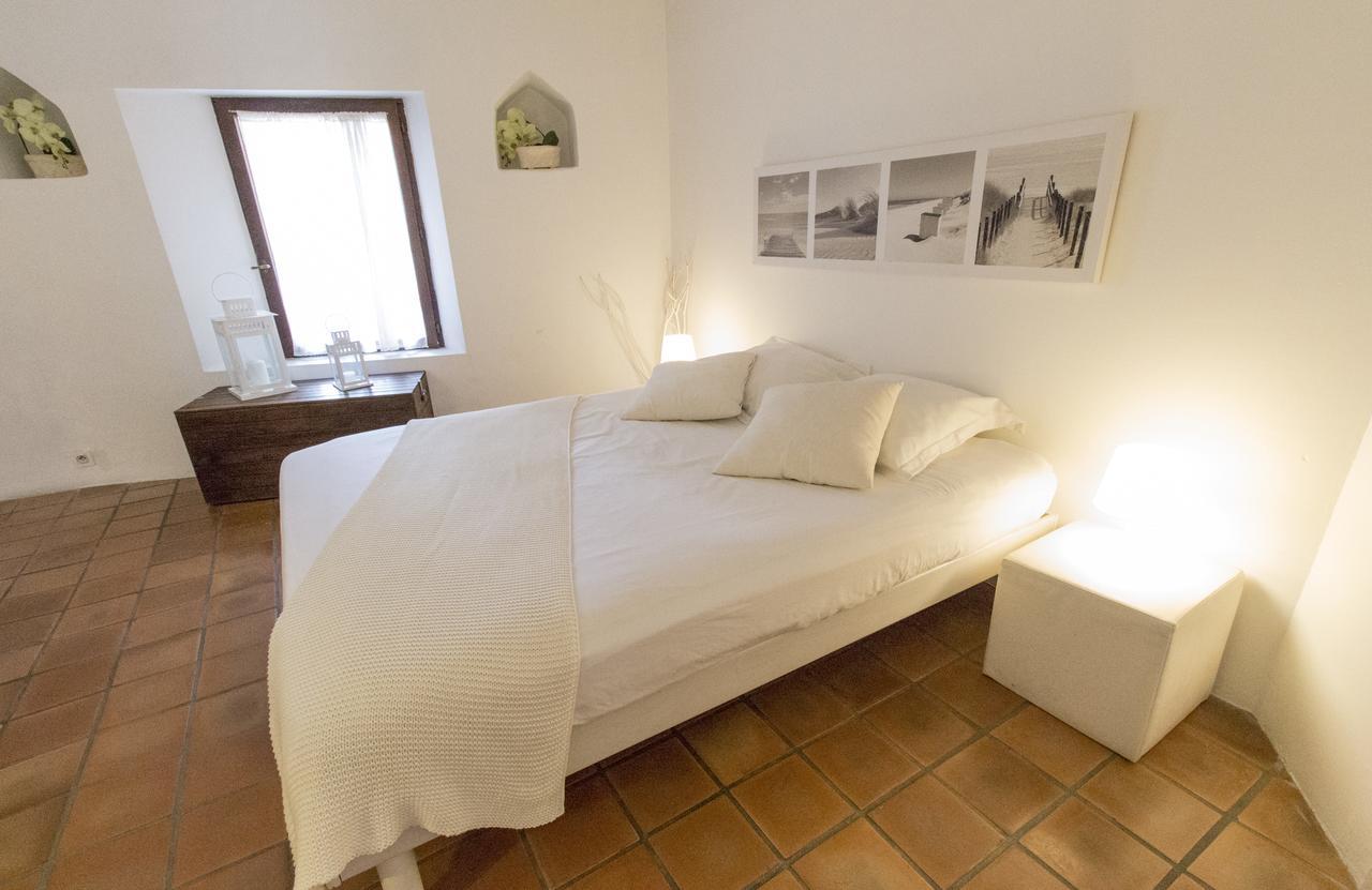 Maisonnette Medievale By Icasamia Apartment Antibes Luaran gambar